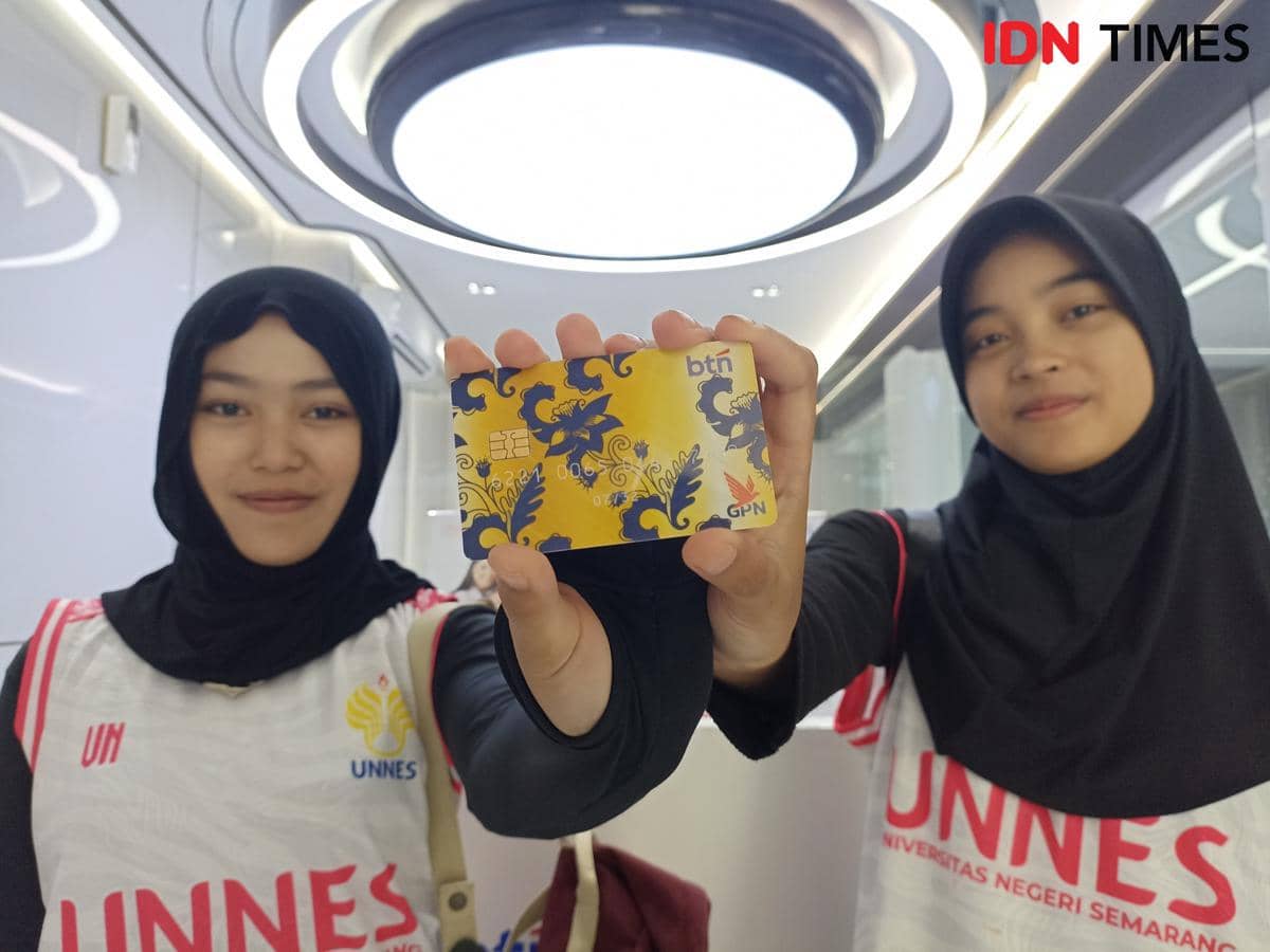 BTN Digital Store Wujudkan Impian Dua Sahabat