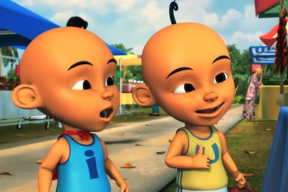 Upin dan Ipin pergi ngabuburit ke pasar mencari jajanan untuk berbuka