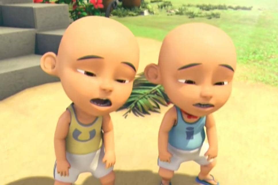 Upin dan Ipin kelelahan karena bermain panas-panasan saat bulan puasa