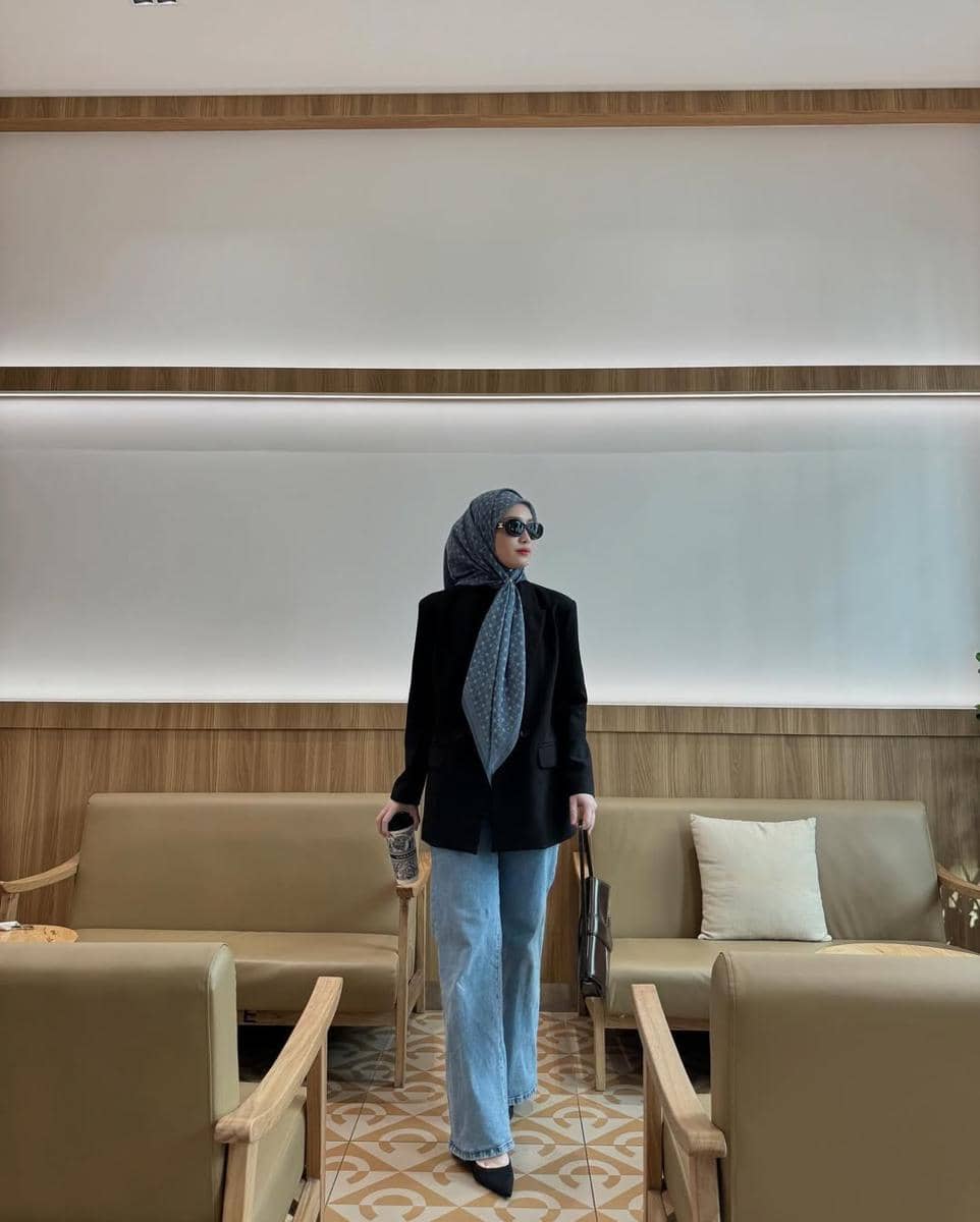 mix and match hijab motif ala Asyalliee Ahmad