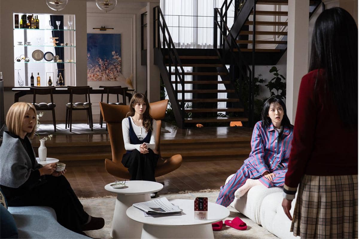 Cuplikan drakor In Your Radiant Season