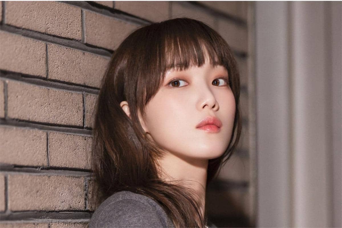 Lee Sung Kyung di drakor In Your Radiant Season