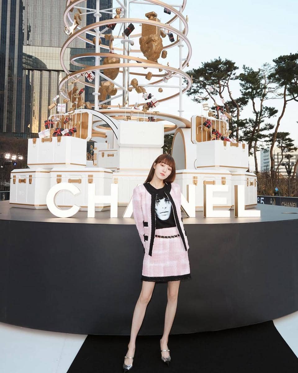 Mix and match ala Lee Sung Kyung