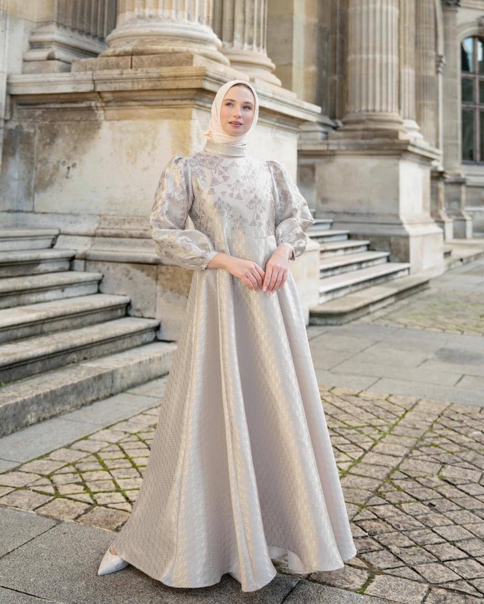Inspirasi gamis lebaran 2026 warna pastel