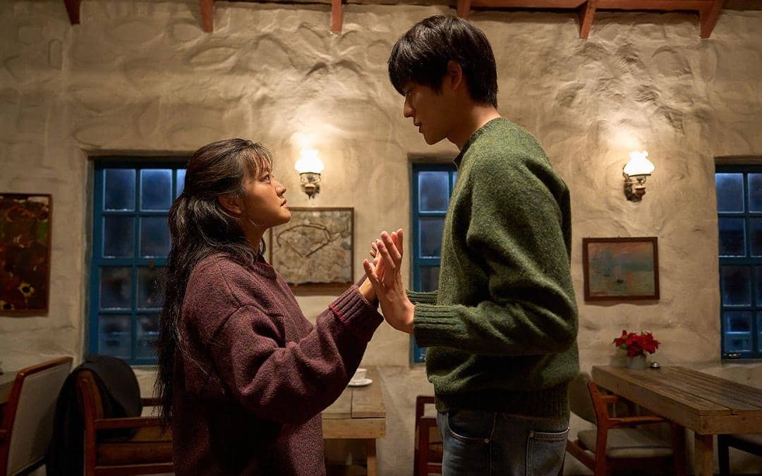 ritme pelan tapi emosi naik alasan Pavane cocok untuk pecinta slow burn romance