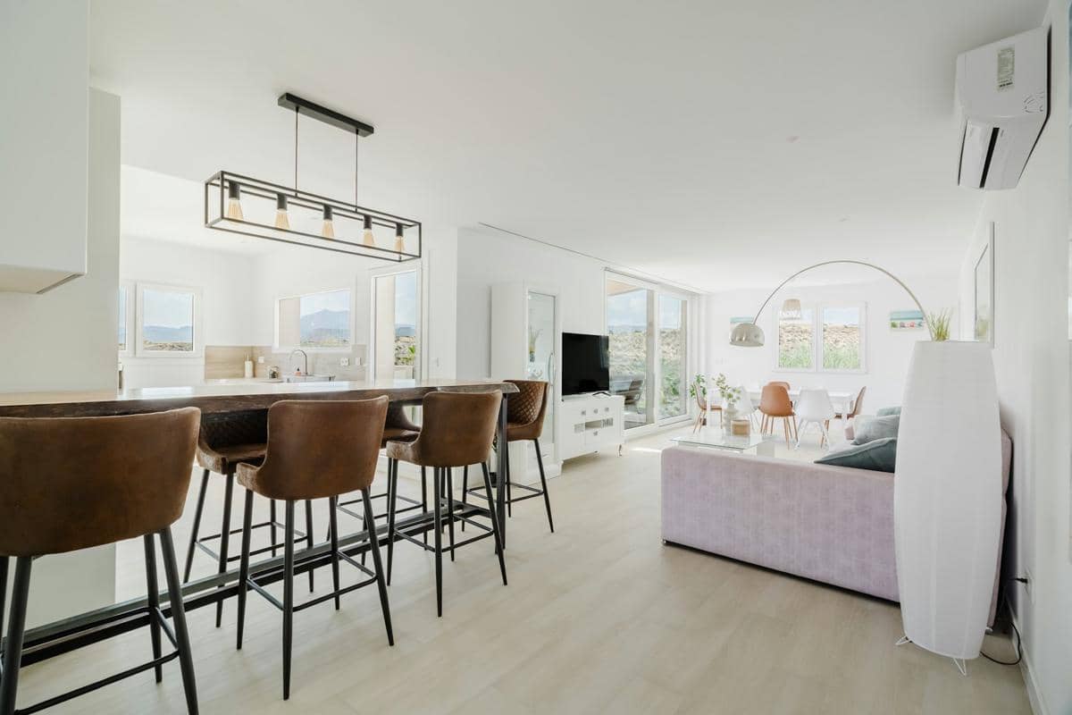 5 Inspirasi Open Space Living Modern yang Estetik dan Fleksibel