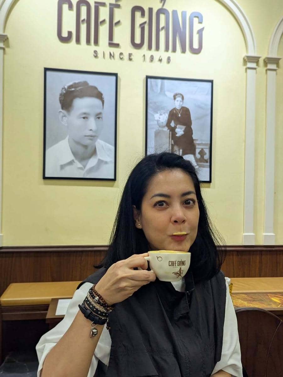 Lulu Tobing saat jalan-jalan di Vietnam