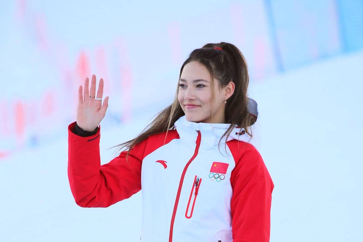 Profil Eileen Gu, Bintang Ski Putri di Olimpiade Musim Dingin 2026