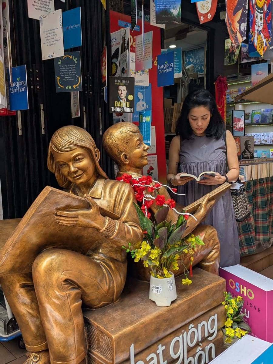 Lulu Tobing saat jalan-jalan di Vietnam