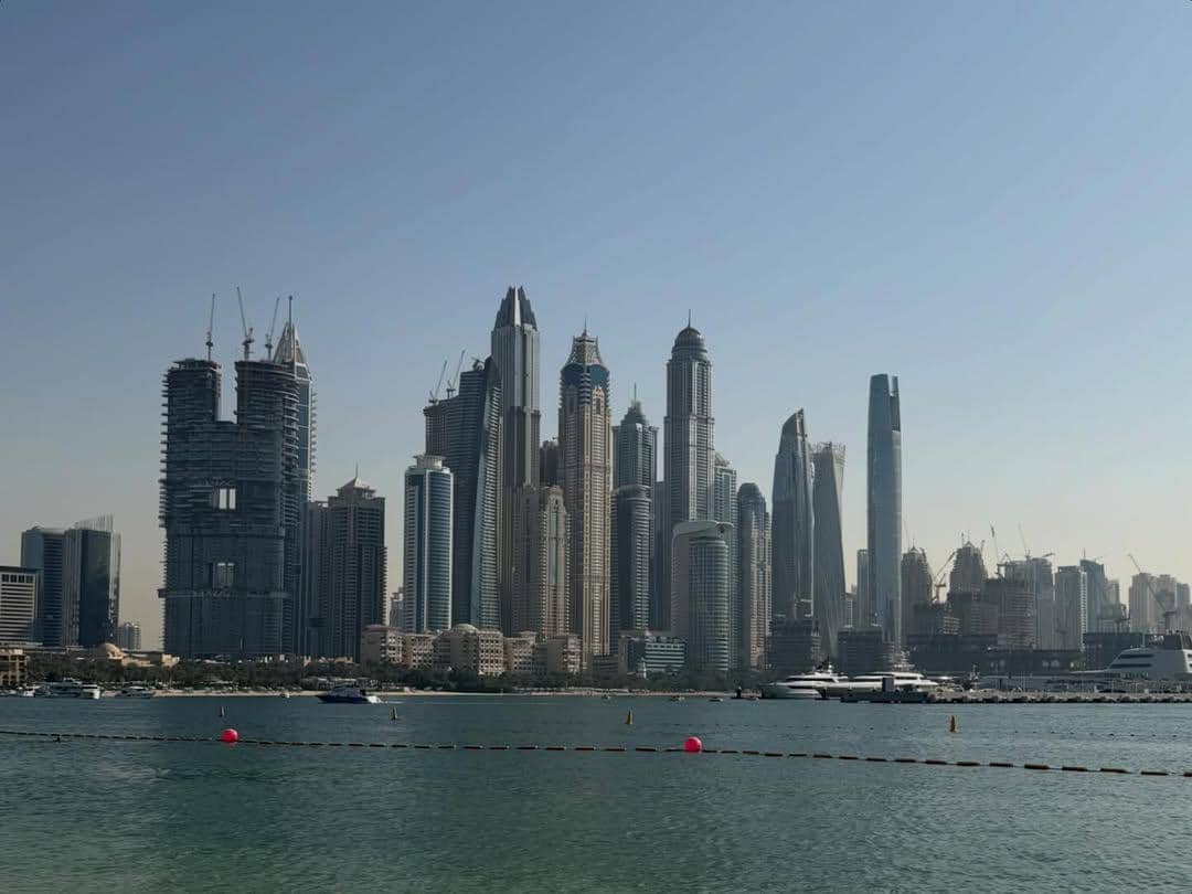 Valerie Thomas liburan ke Dubai bareng kekasih