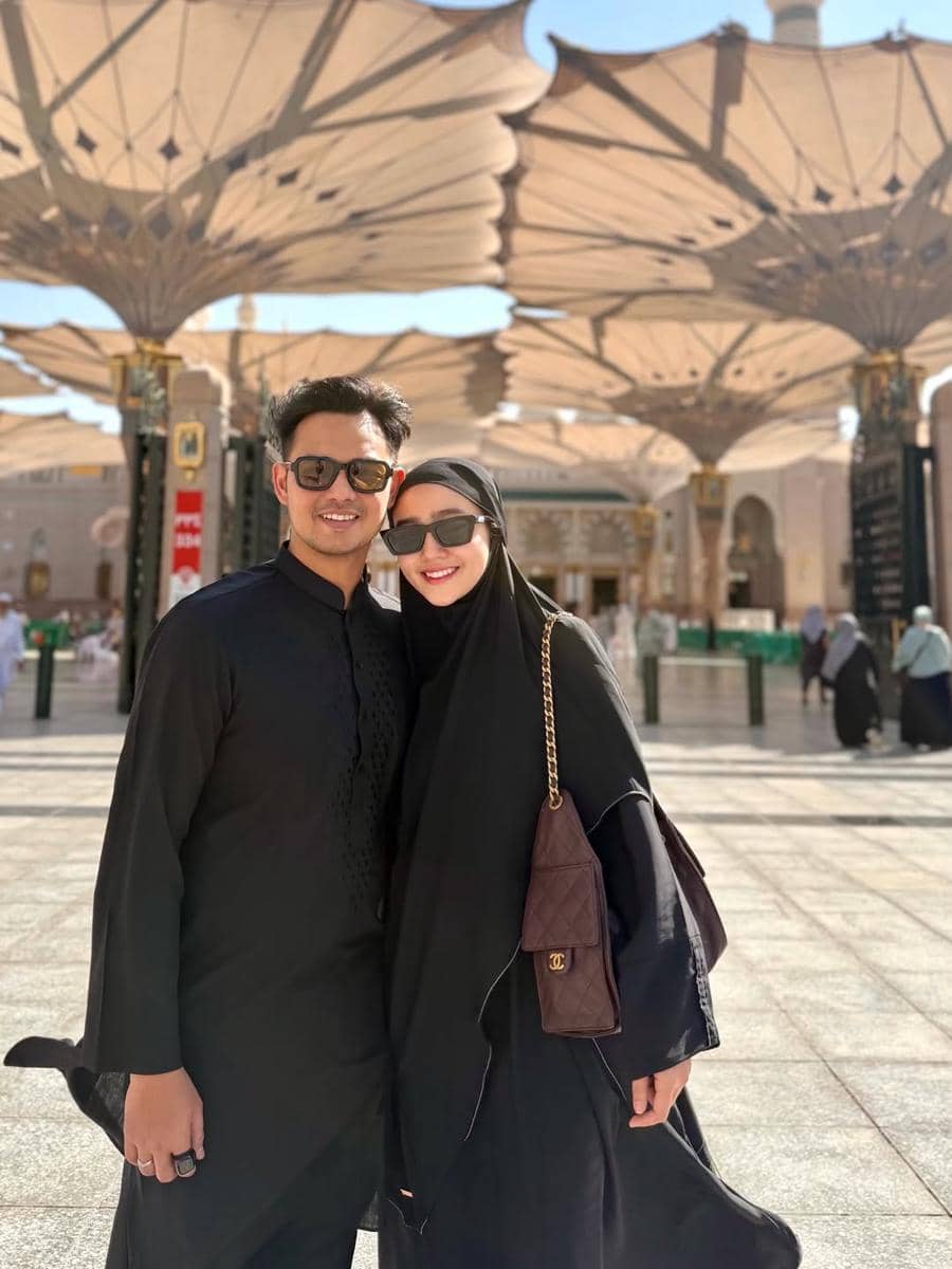 Seleb umrah di awal Ramadan 2026.