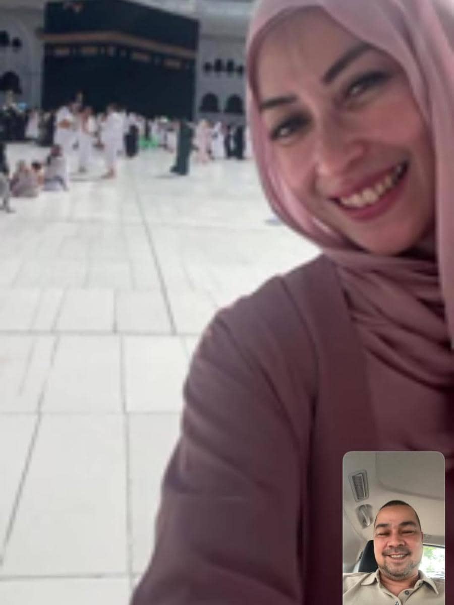 Seleb umrah di awal Ramadan 2026.