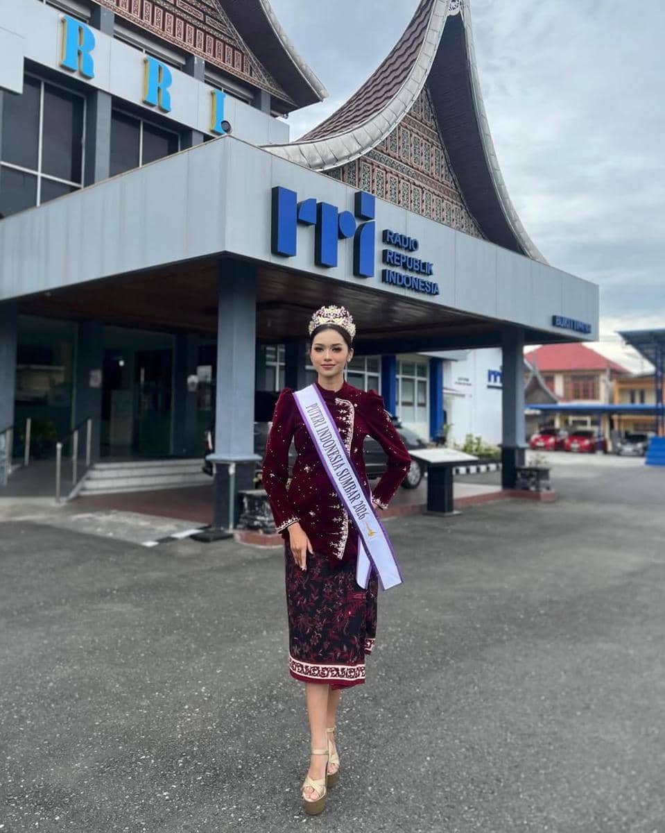 potret Najwa Putri Cahyani, Puteri Indonesia Sumatra Barat 1 2026