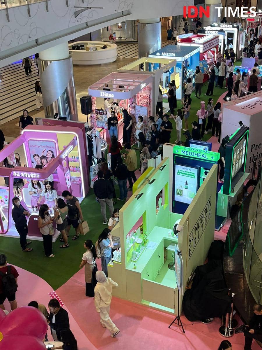 Sociolla 11th Anniversary Bazaar media tour pada Kamis (26/2/2026) di Laguna Atrium, Central Park, Jakarta Barat