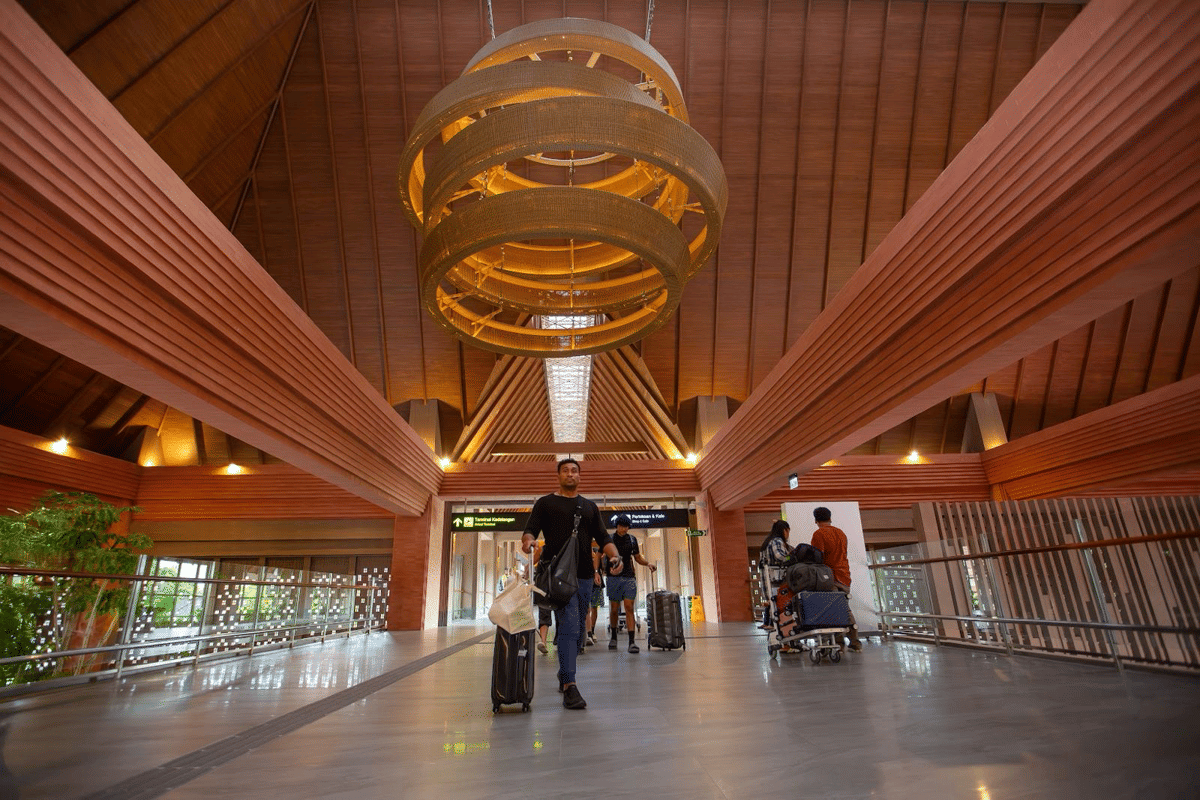 Ilustrasi Bandata InJourney Airports