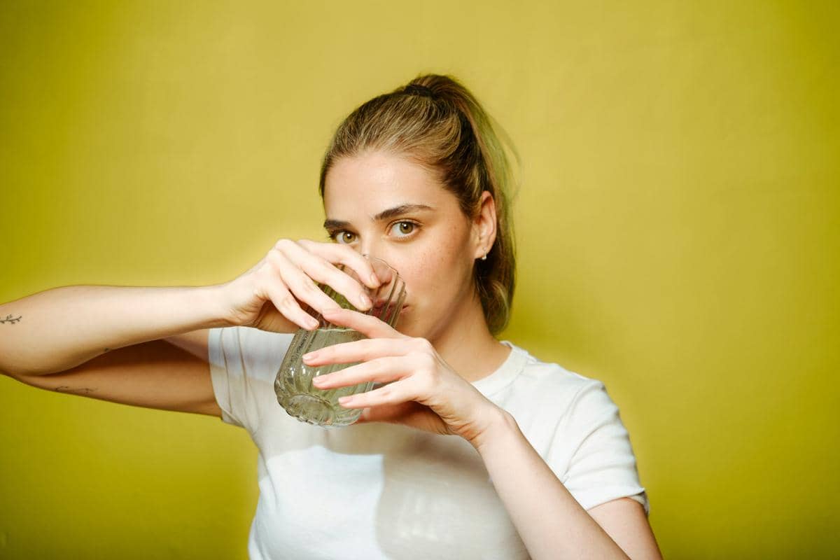 Urutan Minum yang Salah saat Buka Puasa Bisa Memicu Dehidrasi