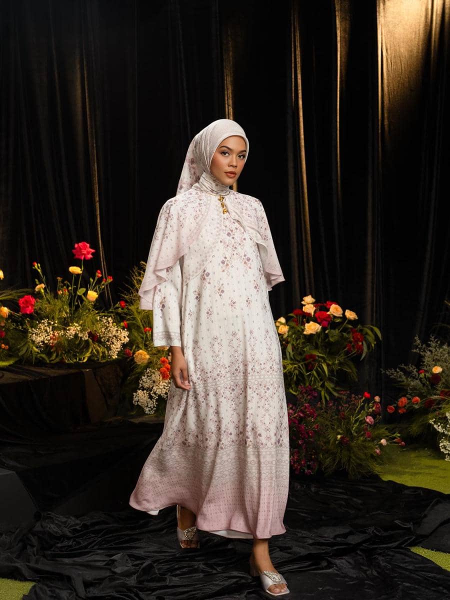 Inspirasi gamis lebaran 2026 warna pastel