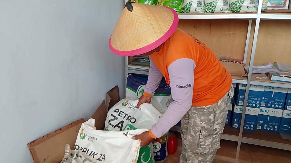 Suasana aktivitas KDMP Desa Mategal Kecamatan Parang. IDN Times/Riyanto.