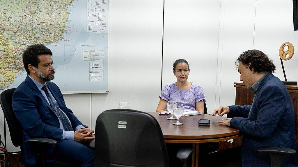 ilustrasi dukungan kebijakan dan iklim investasi