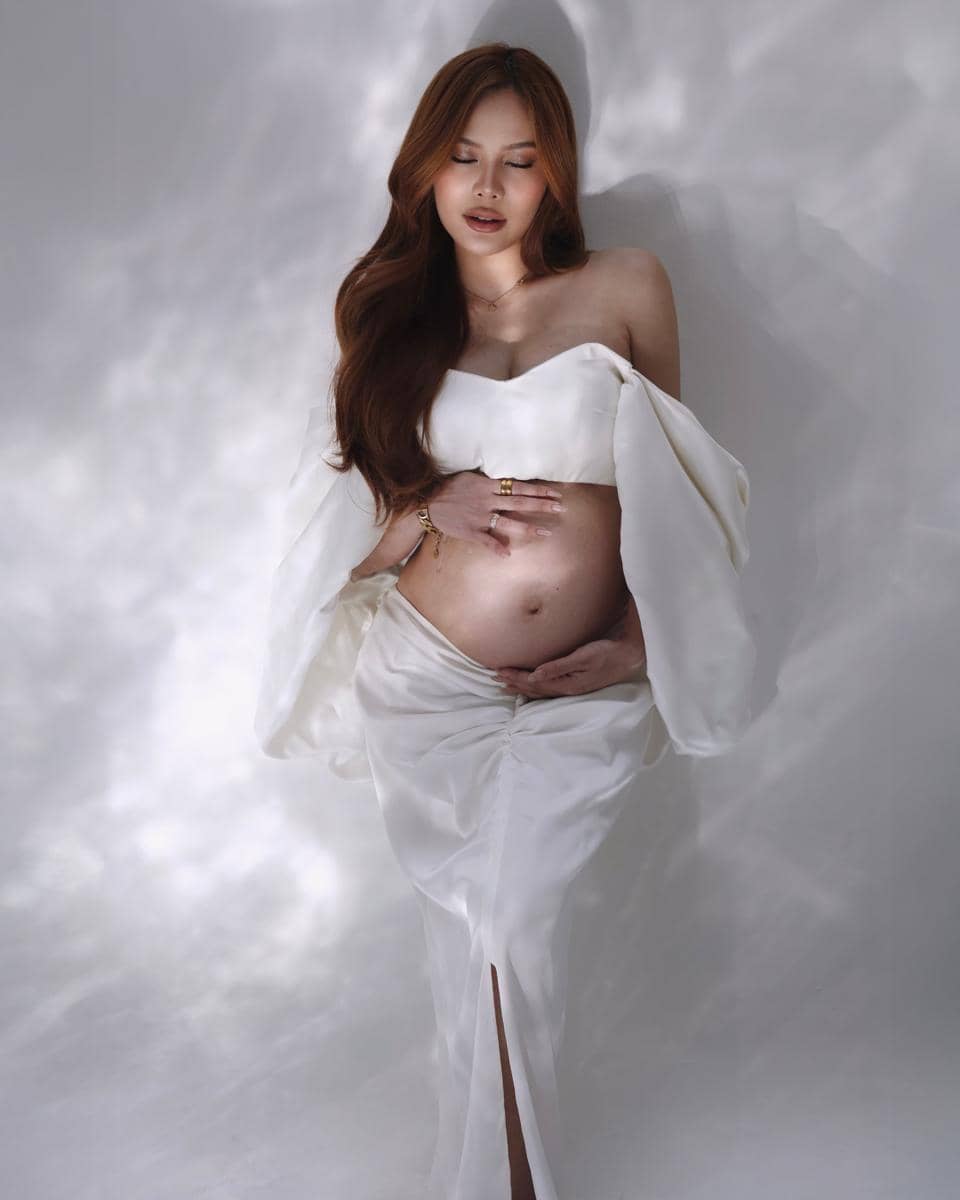 pemotretan maternity Vinna Gracia