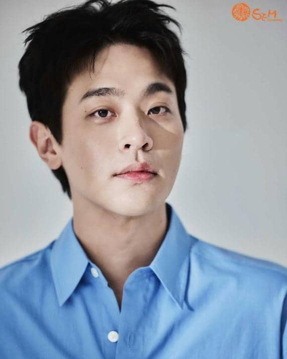 Park Jeong Min (instagram.com/semcompany_)