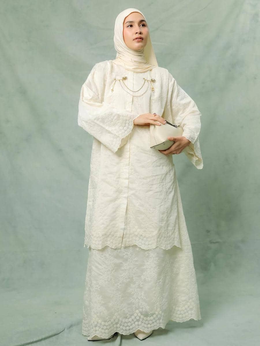 Raya collection dari Nueta