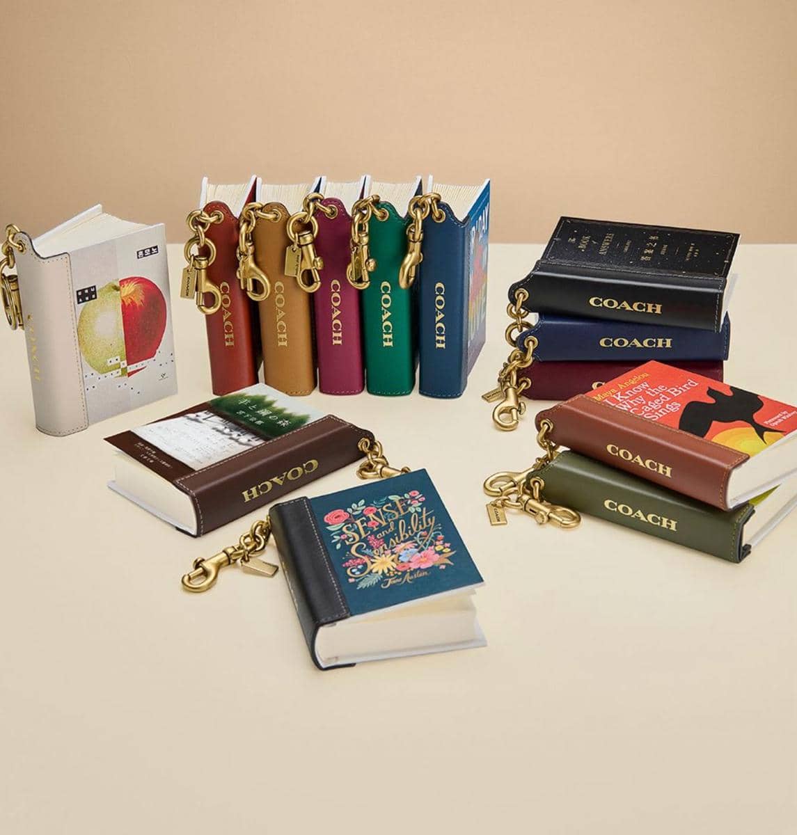 Explore Your Story, karya sastra yang dijadikan bag charm oleh Coach x Penguin Random House