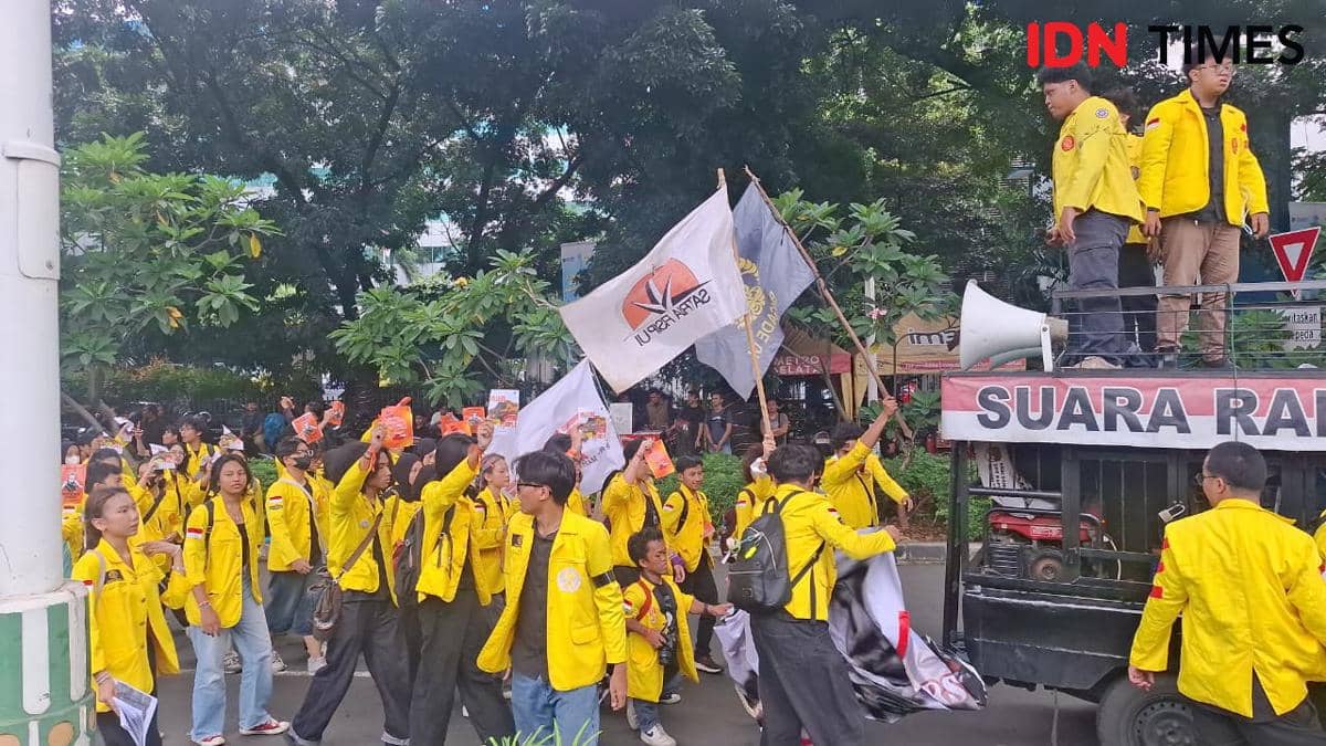 Usai Bacakan Pernyataan Sikap, Demo Mahasiswa di Mabes Polri Bubar