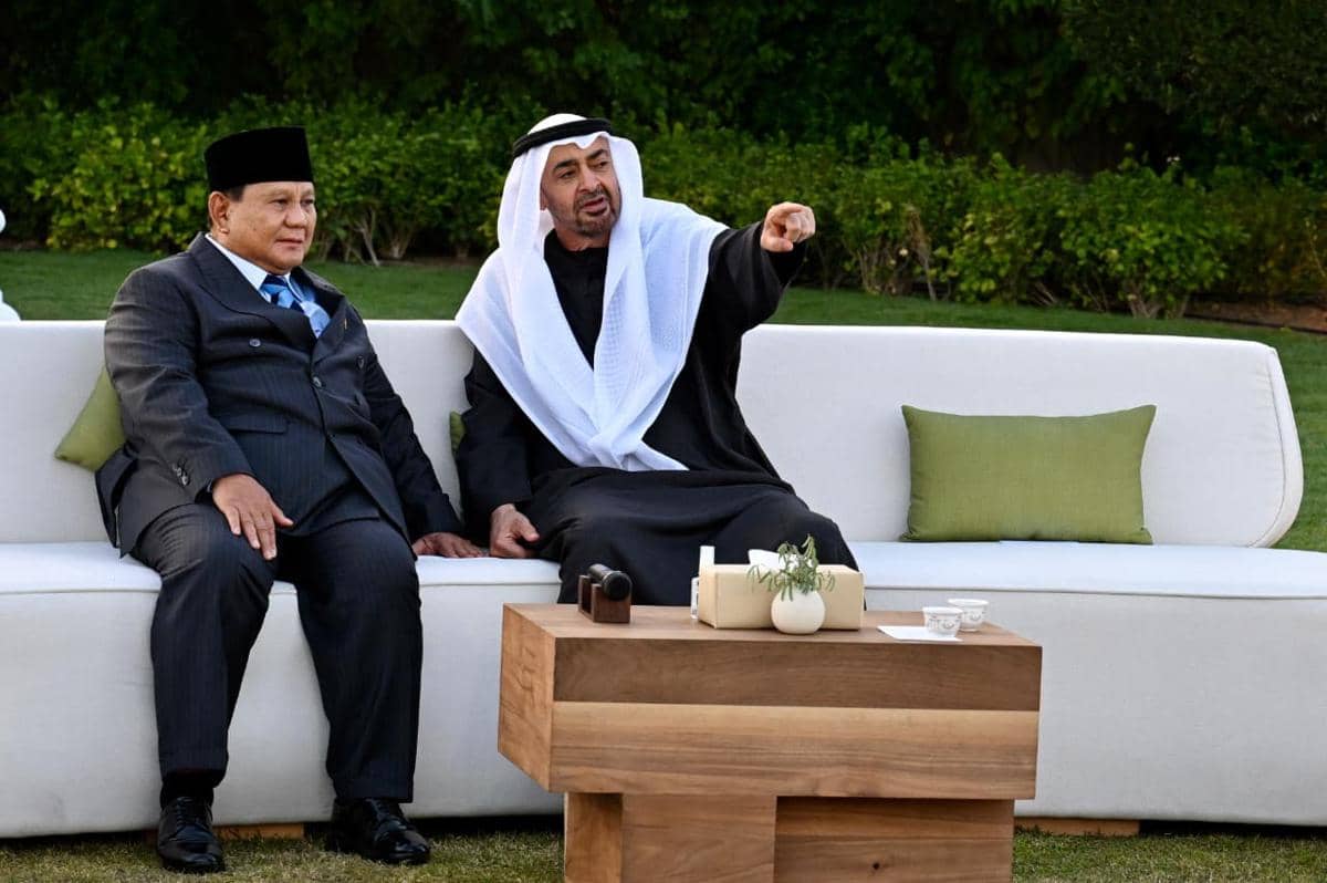 Prabowo Bertemu dengan Presiden MBZ, Bahas Investasi di Indonesia