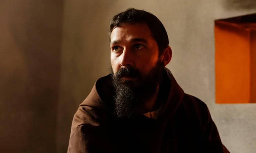 Shia LaBeouf di film Padre Pio