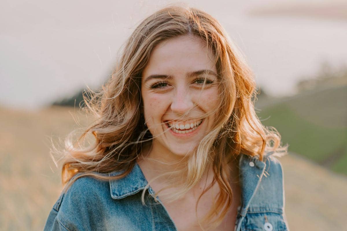 ilustrasi ekspresi bahagia