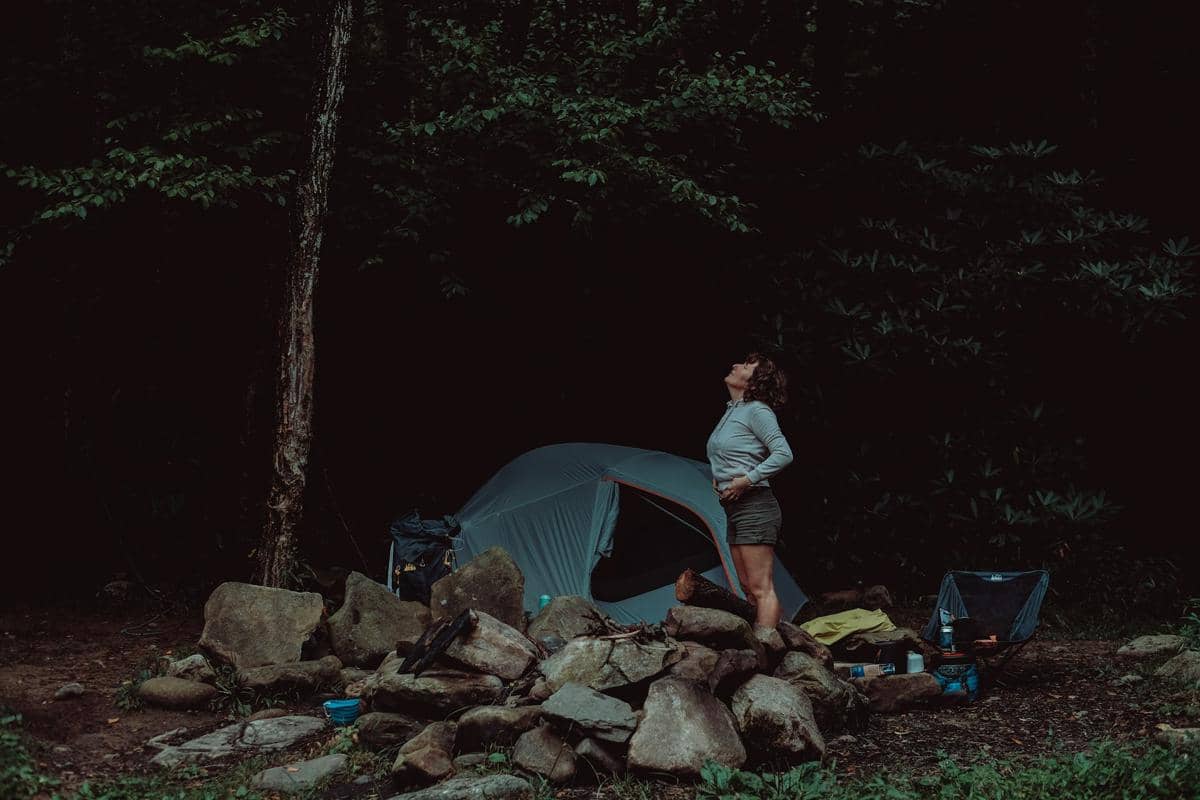 ilustrasi solo camping