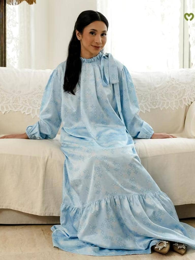 ilustrasi gamis Lebaran 2026