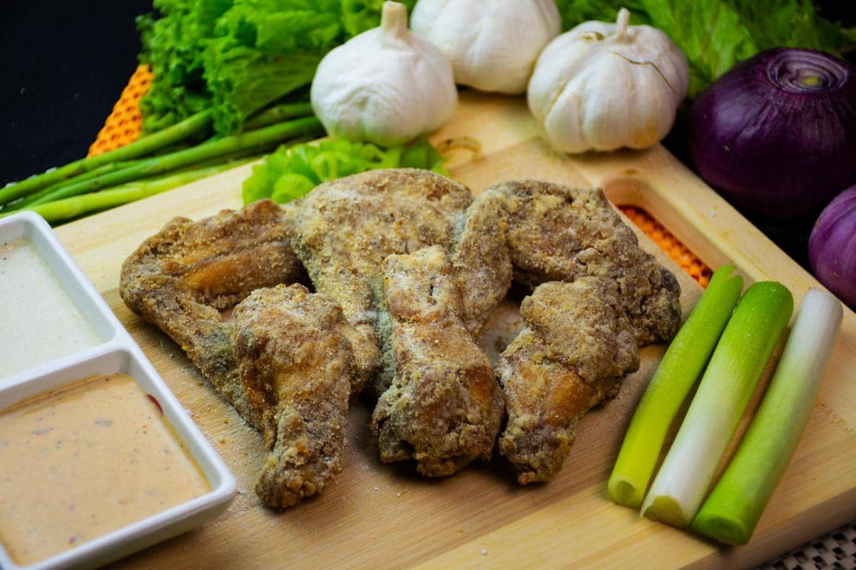 ilustrasi garlic parmesan wings 