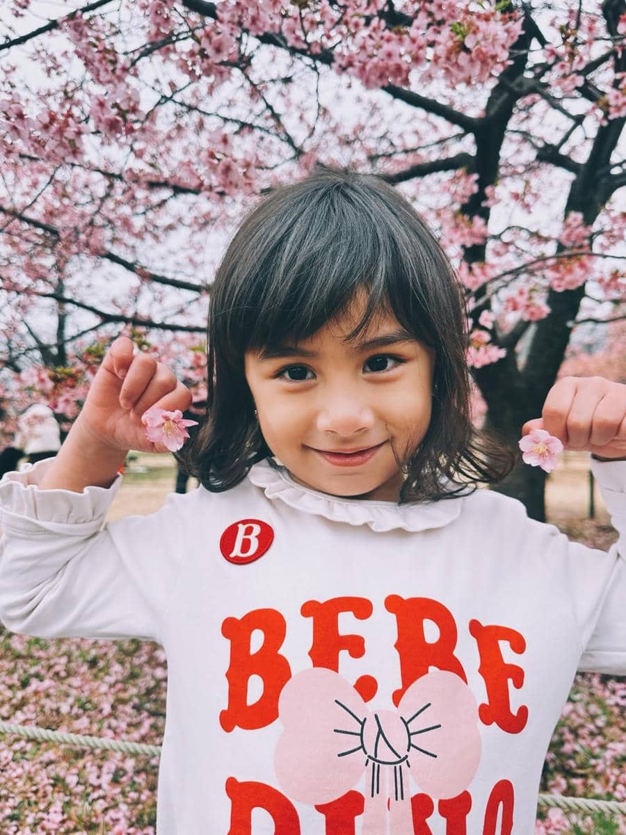 Keluarga Gadis Sadiqah liburan ke Jepang saat sakura bersemi