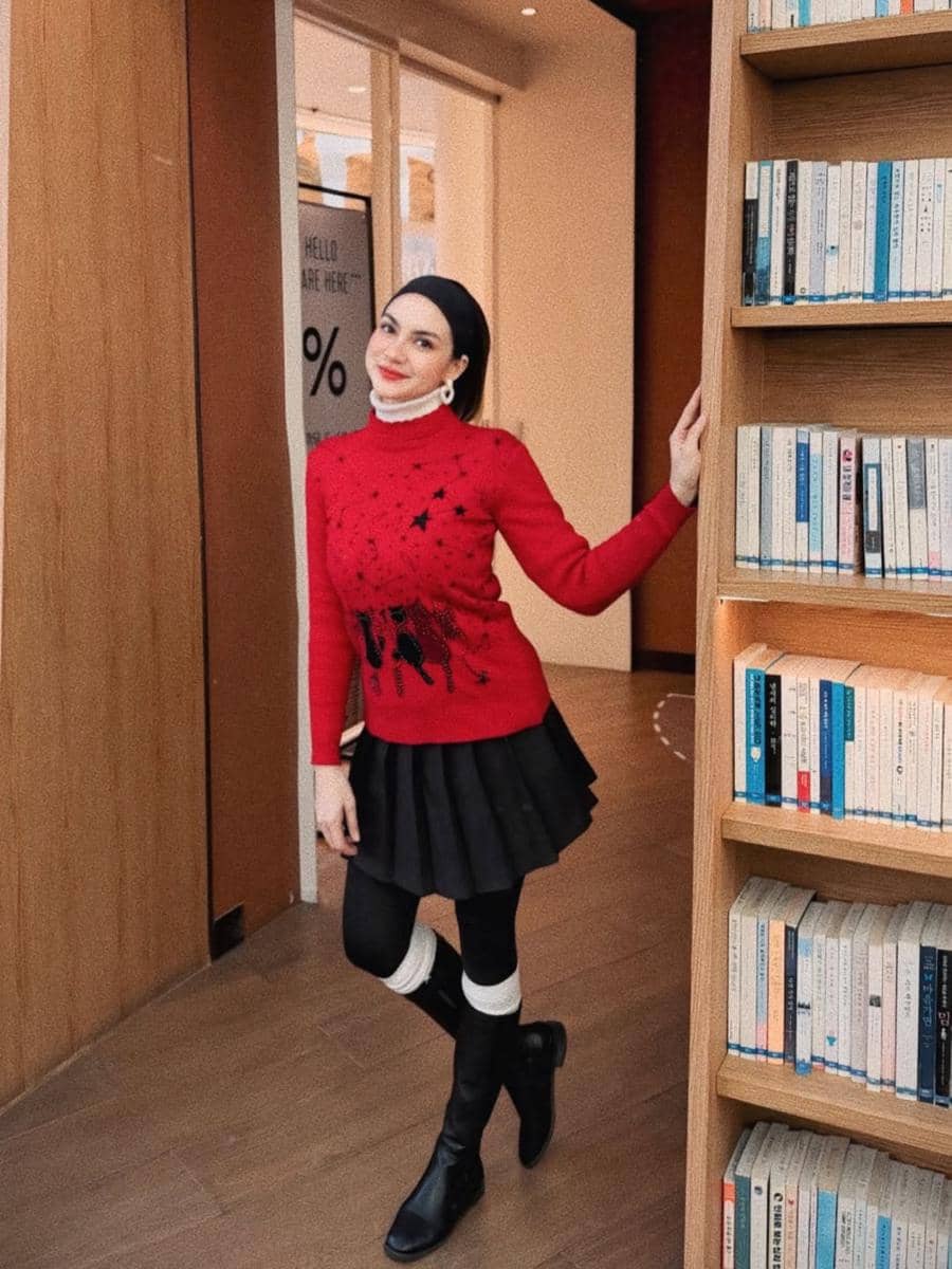 Photoshoot Alessia Cestaro di Starfield Library
