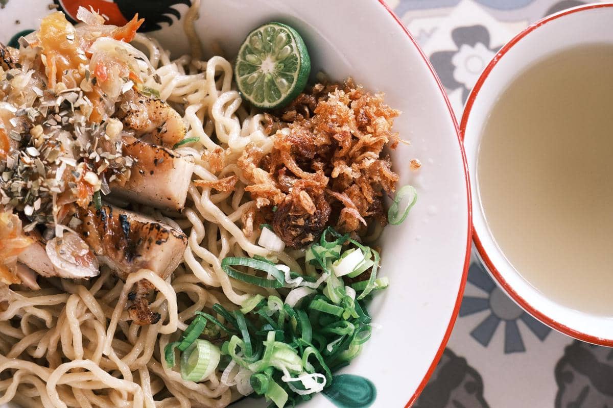 7 Bakmi Halal Enak di Surabaya, Ada yang Buka 24 Jam