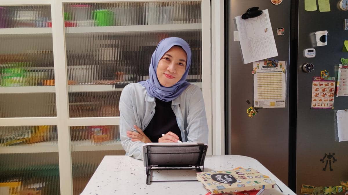 Perjalanan Floresiana Yasmin Merayakan Motherhood melalui Komik Ibu