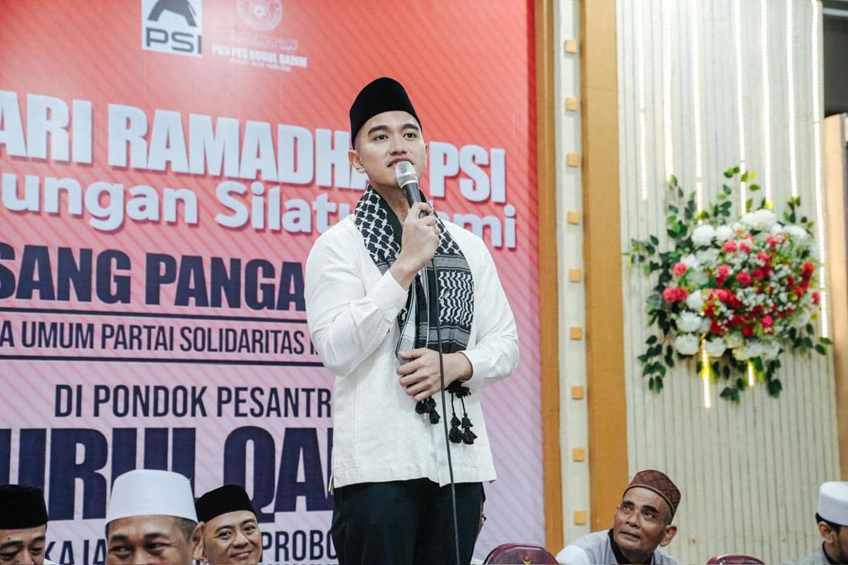 Kala Kaesang Disuguhi Sate di Ponpes Nurul Qadim Probolinggo