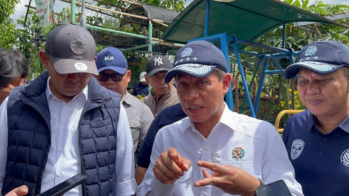 Menteri LH Minta Mal di Kota Bandung Selesaikan Sampah dari Hulu