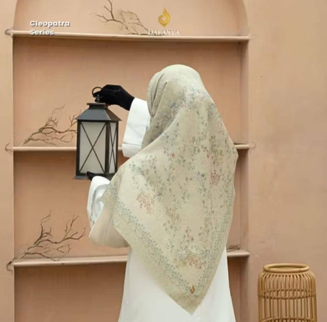 model hijab motif lebaran 2026 