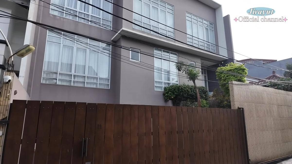 rumah baru Jirayut (youtube.com/jirayutofficialchannel)