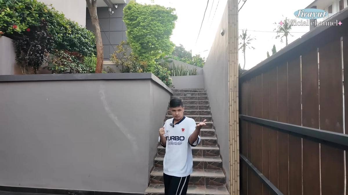 rumah baru Jirayut (youtube.com/jirayutofficialchannel)