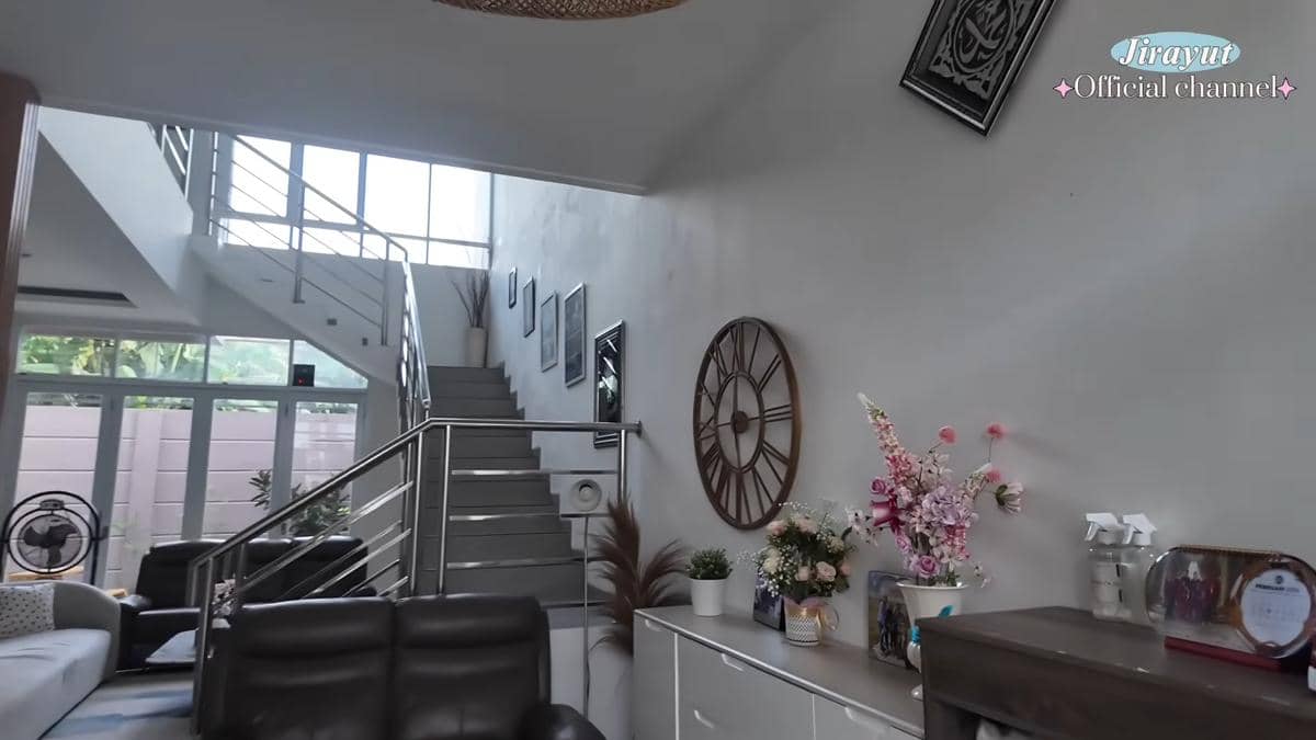 rumah baru Jirayut (youtube.com/jirayutofficialchannel)