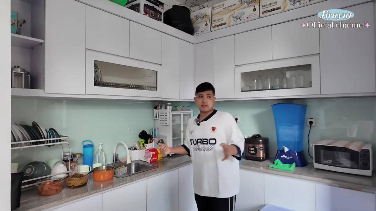 rumah baru Jirayut (youtube.com/jirayutofficialchannel)