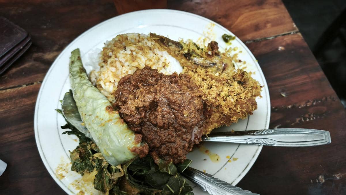 ilustrasi nasi padang