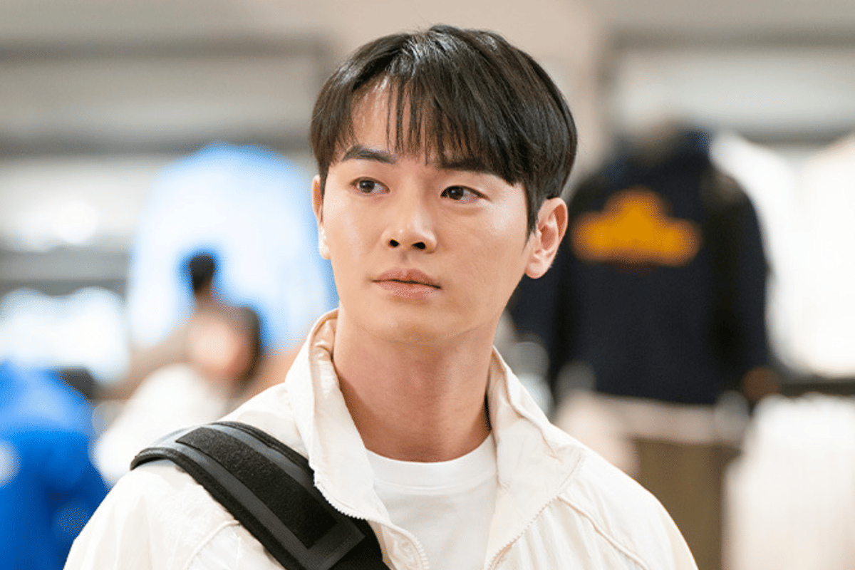 still cut drama No Tail to Tell