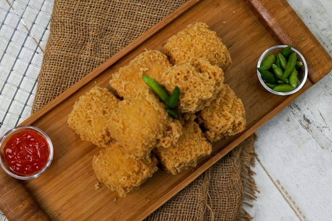 5 Tips Membuat Tahu Kriuk Sambal Matah yang Super Garing 