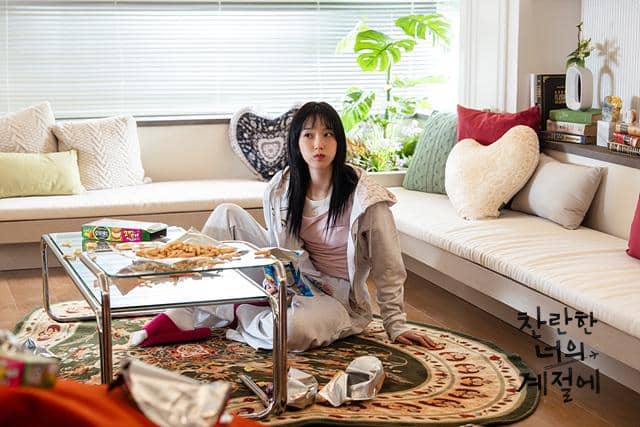 cuplikan drakor In Your Radiant Season