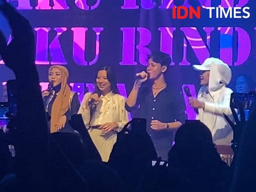 Konser Haddad Alwi “A Journey to Remember Vol.2 With: Danilla dan Pusakata”